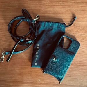 Bandolier Mila black Leather Phone Case Set